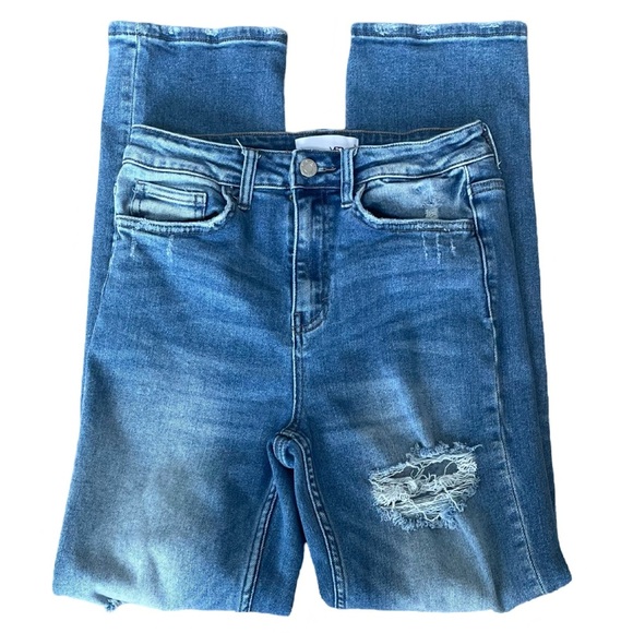 Vervet Mid-Rise Straight Leg Denim Blue Jeans with Distressed Details. Size 26 - Picture 3 of 8